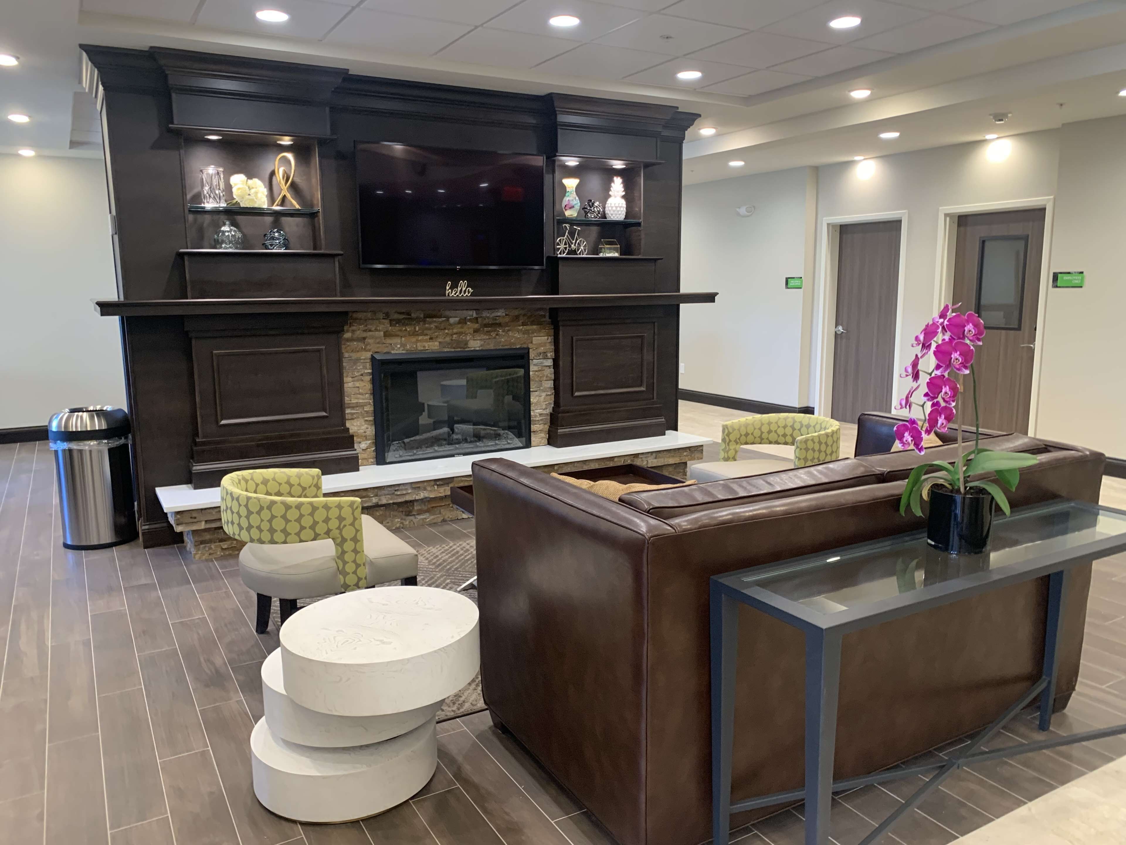 Best Western Plus Horseheads Inn room