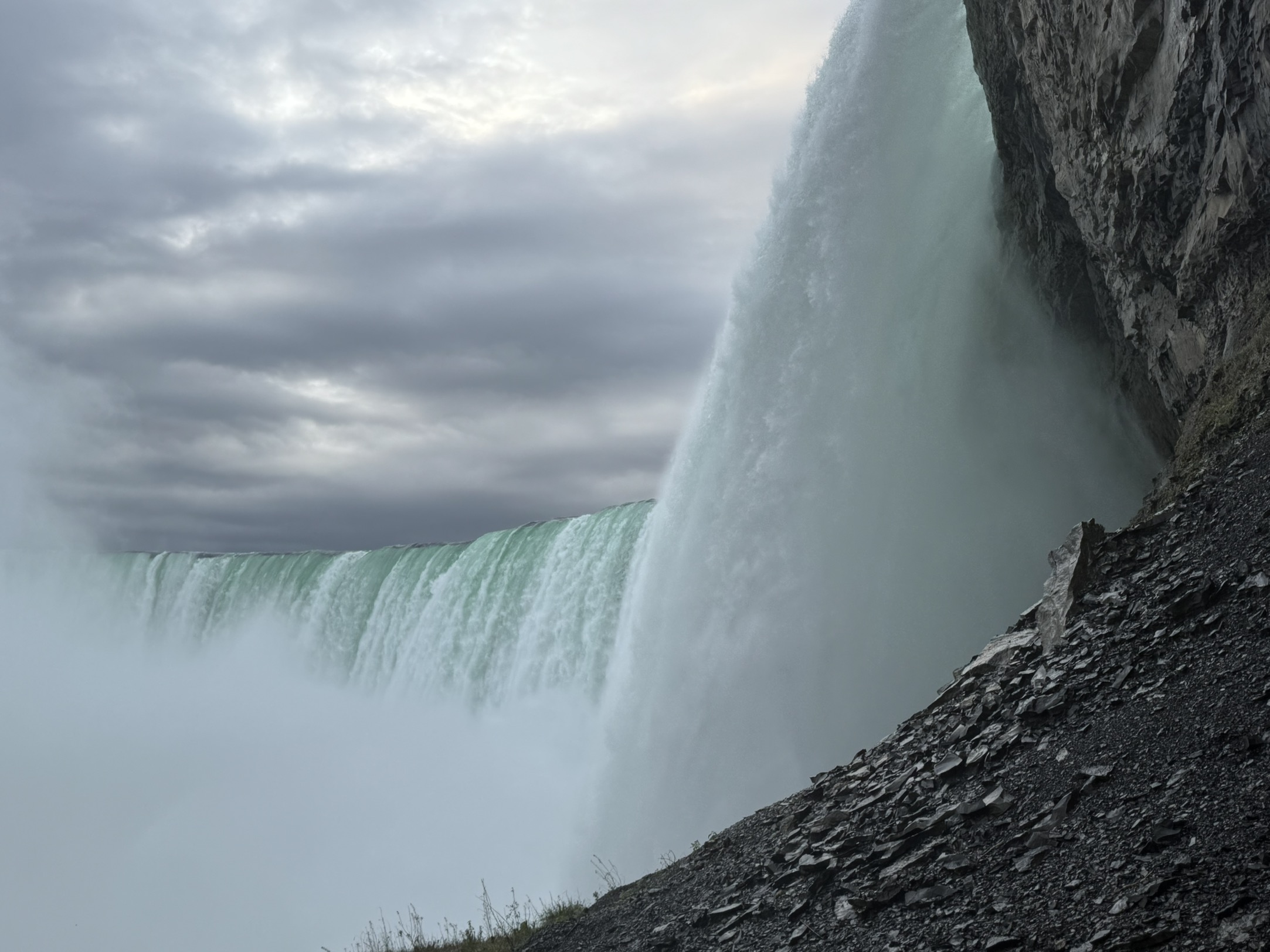 Niagara Falls family view