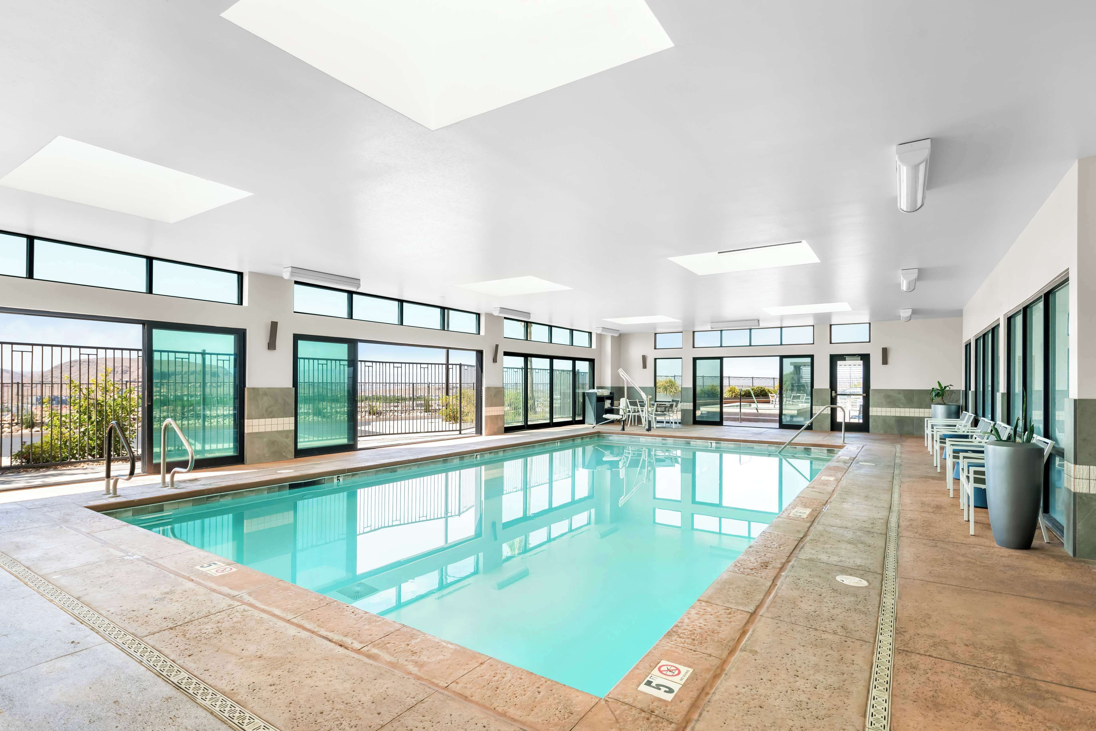 Heated outdoor hot tub & indoor pool at Best Western Plus Settlers Point near Zion National Park