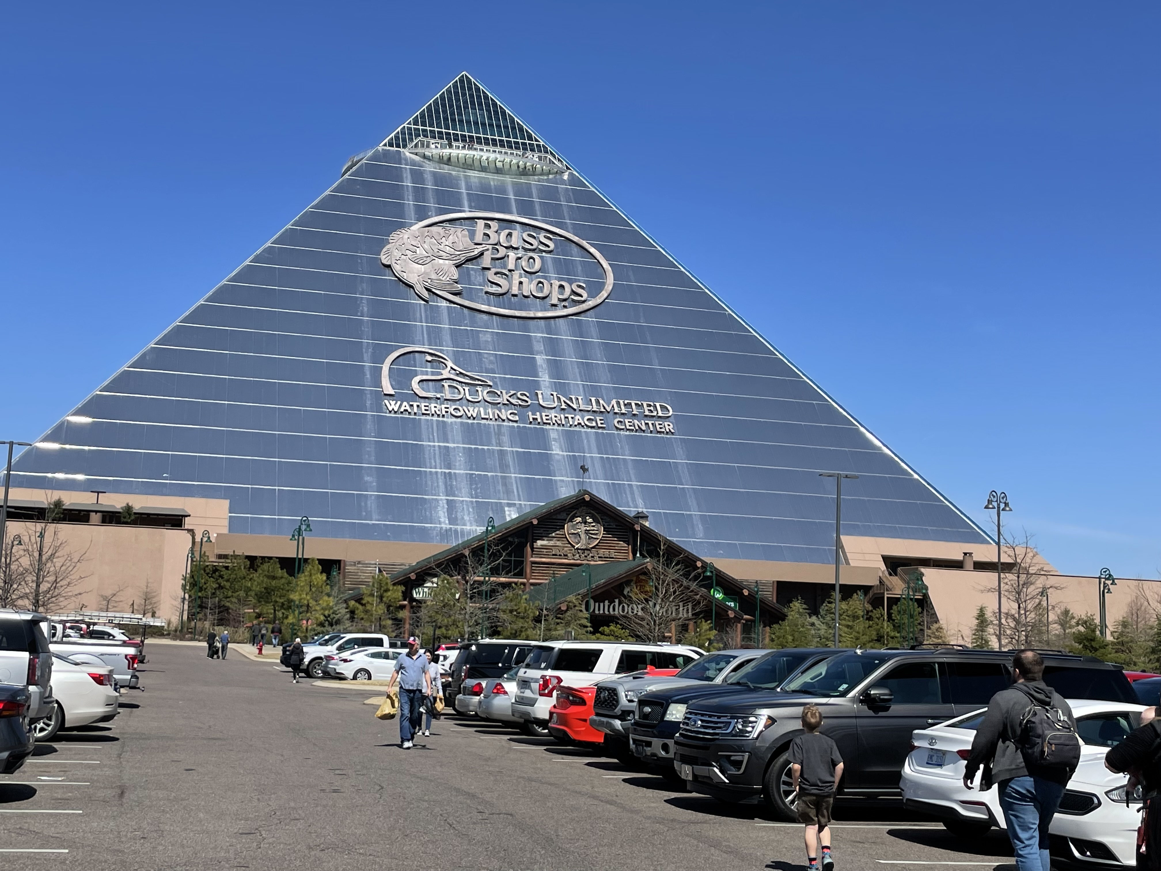 Bass Pro Shops at the Pyramid in Memphis with kids